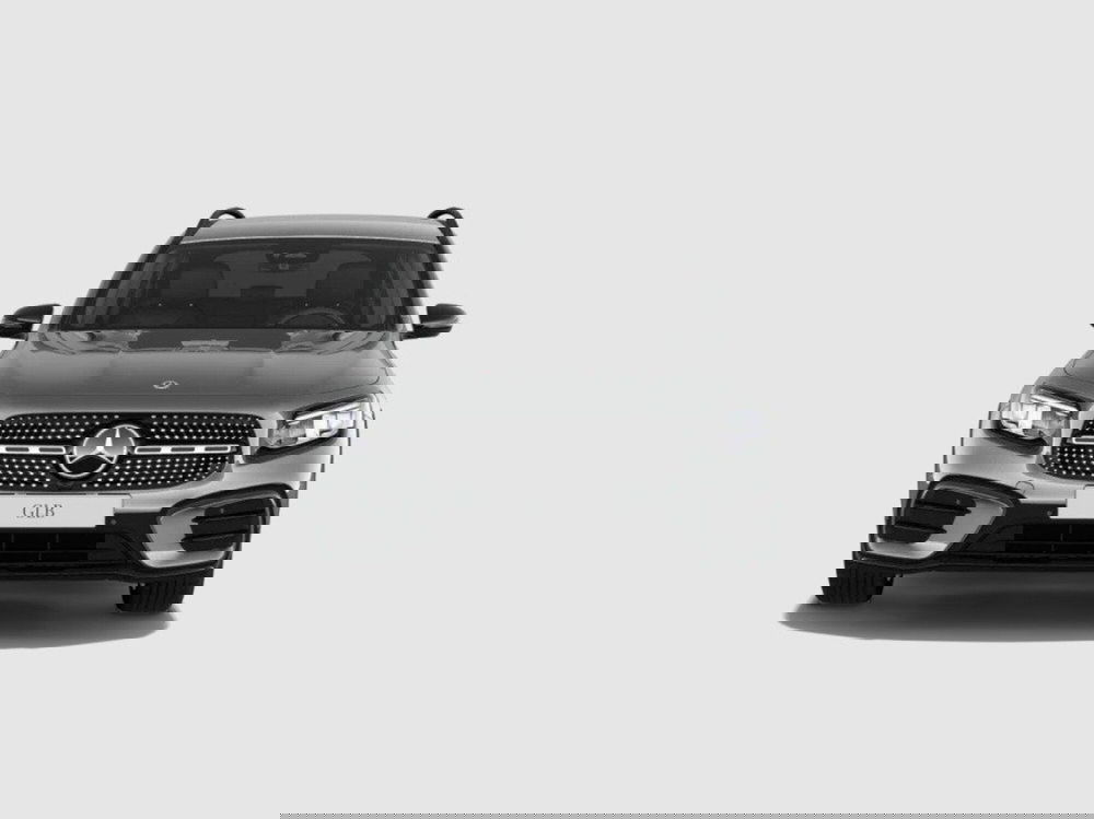 Mercedes-Benz GLB nuova a Ancona (8)