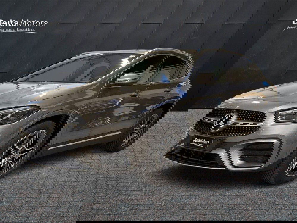 Mercedes-Benz GLA SUV nuova a Rimini