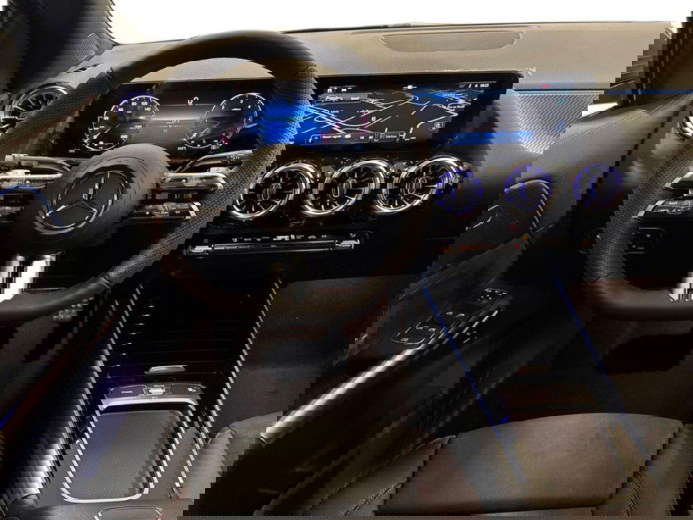 Mercedes-Benz GLA SUV nuova a Rimini (12)