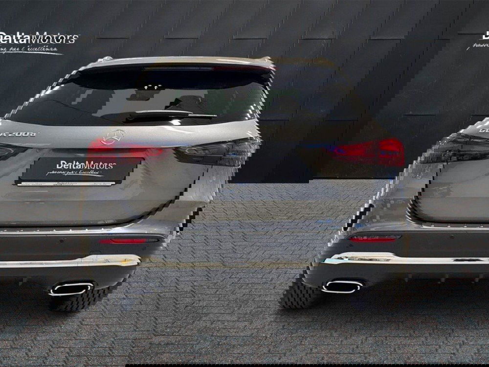 Mercedes-Benz GLA SUV nuova a Rimini (5)