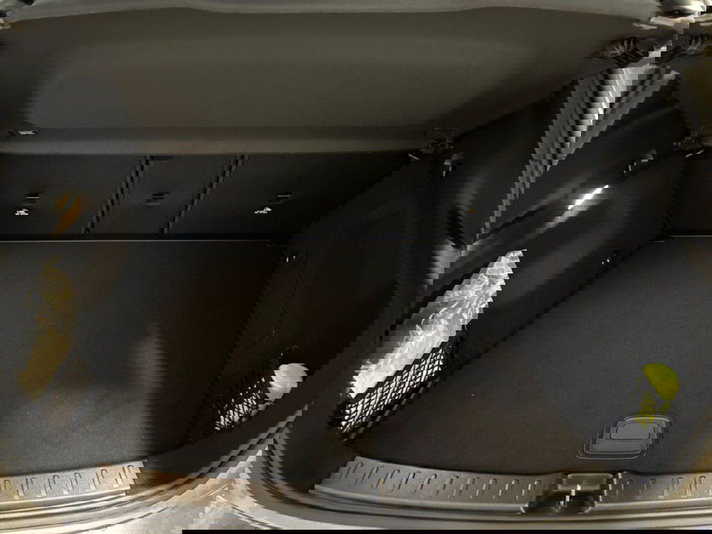 Mercedes-Benz GLA SUV nuova a Rimini (8)