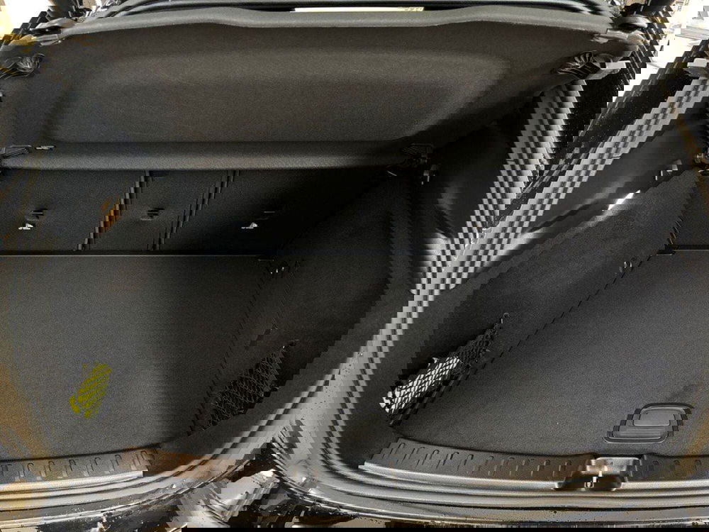 Mercedes-Benz GLA SUV nuova a Rimini (8)