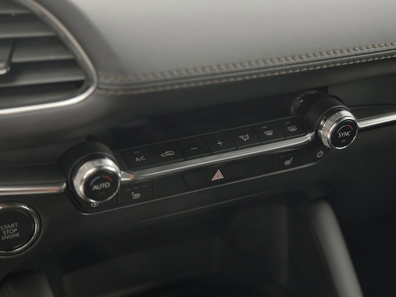 Mazda Mazda3 Hatchback nuova a Prato (12)