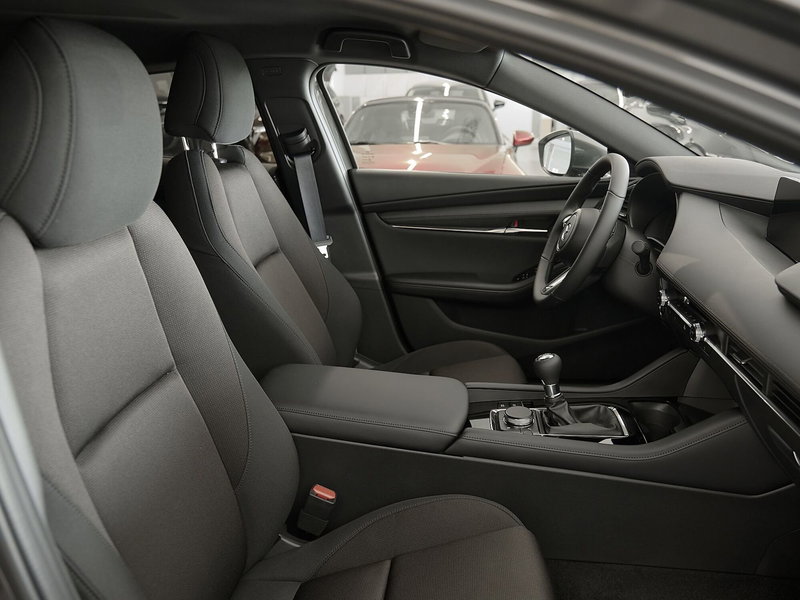 Mazda Mazda3 Hatchback nuova a Prato (15)