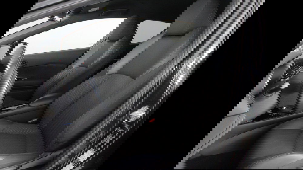 Toyota Toyota C-HR usata a Palermo (12)
