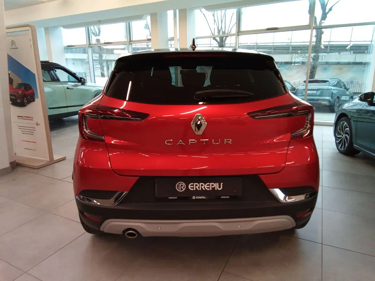 Renault Captur usata a Rimini (9)