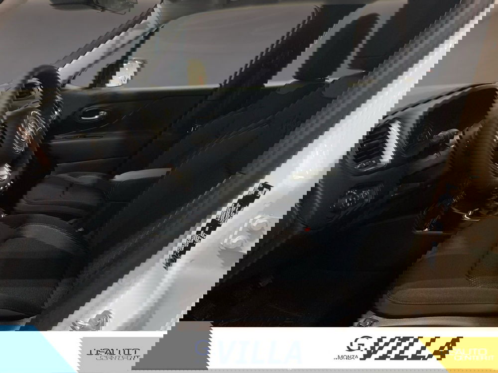 Jeep Renegade nuova a Monza e Brianza (13)