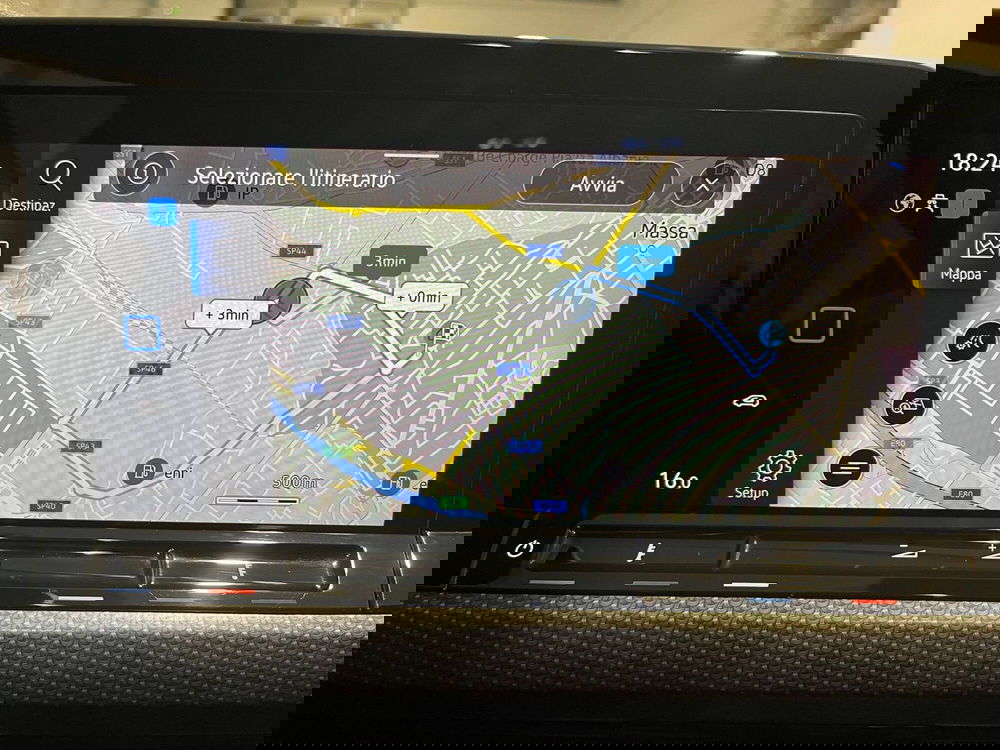 Volkswagen Golf usata a Massa-Carrara (10)