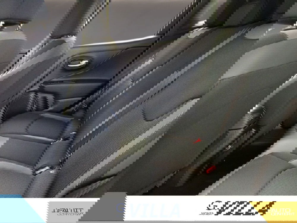 Jeep Renegade nuova a Monza e Brianza (13)