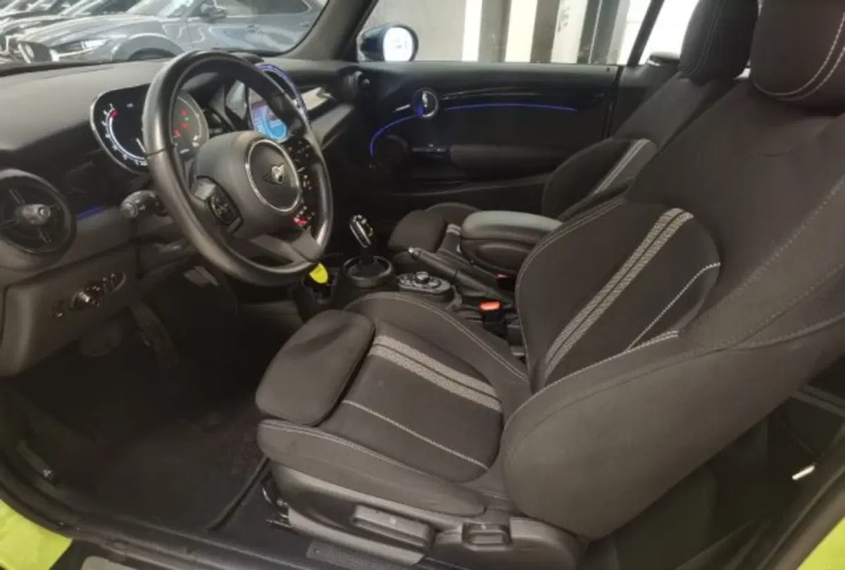 MINI Mini Cabrio usata a Modena (14)