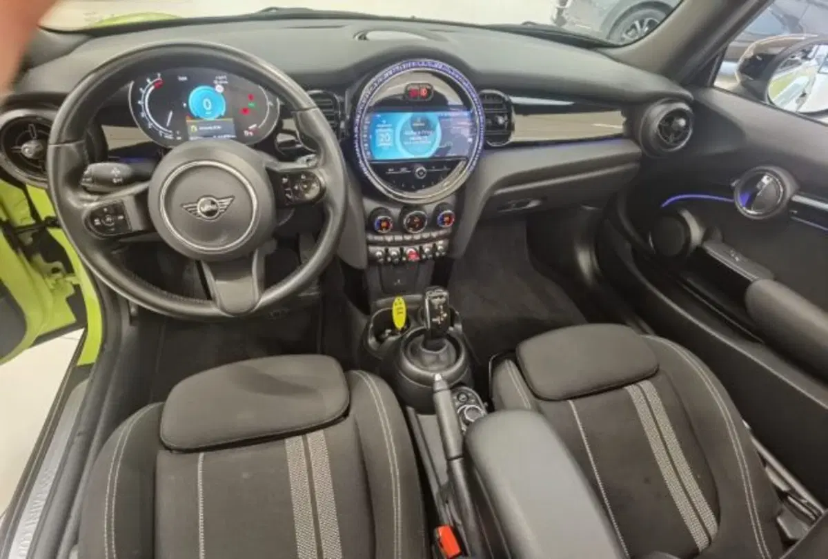 MINI Mini Cabrio usata a Modena (15)