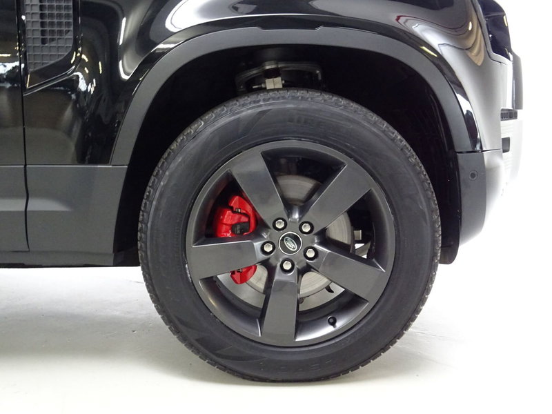 Land Rover Defender usata a Como (9)