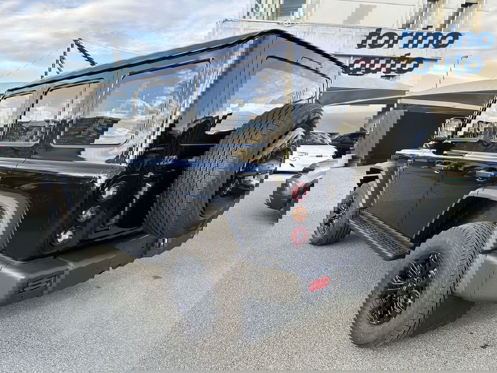 Emc 212 nuova a Torino (5)