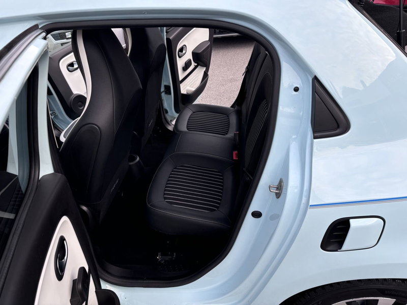 Renault Twingo usata a Ancona (10)