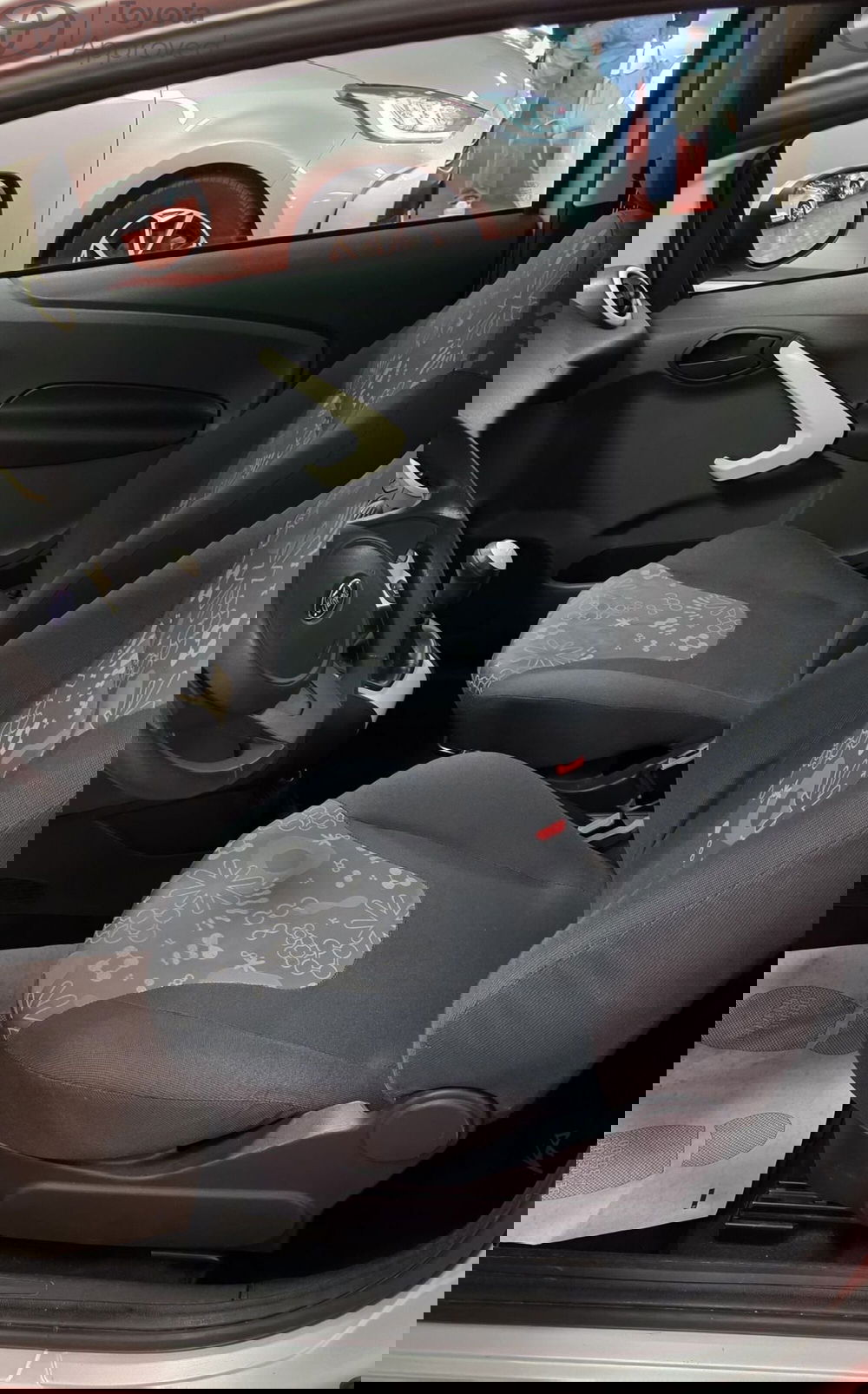 Ford Ka usata a Messina (7)