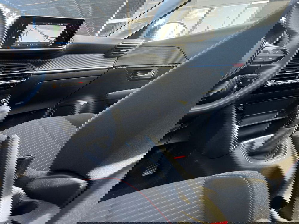 Peugeot 208 usata a Roma (13)