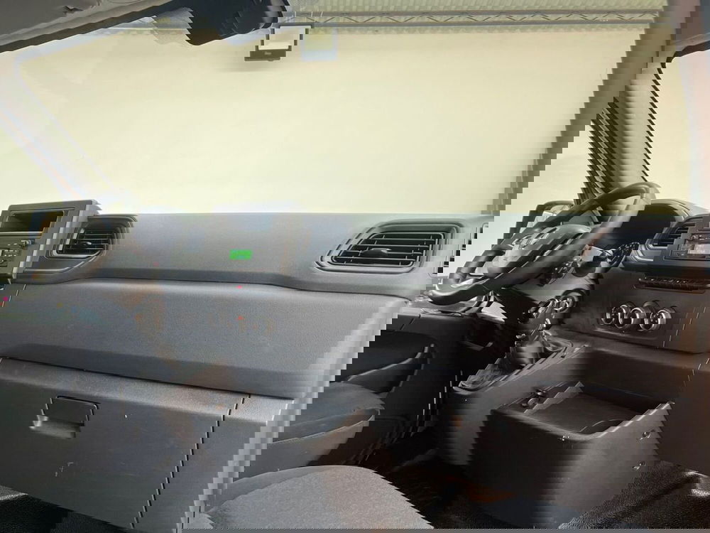 Renault Master Furgone usata a Roma (12)