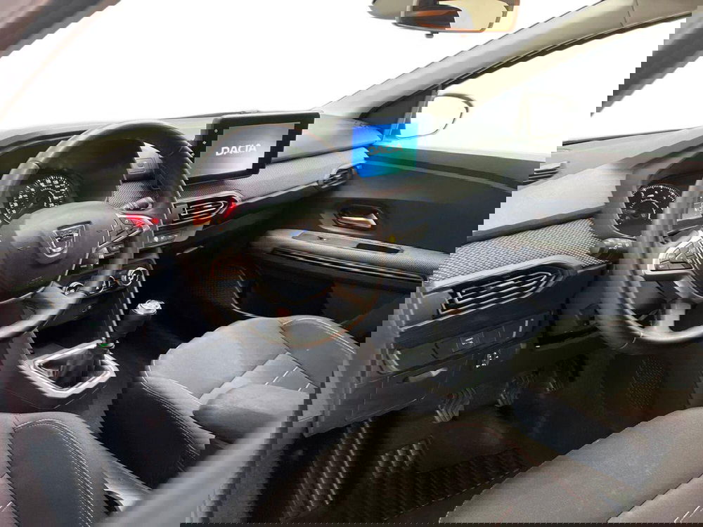 Dacia Jogger usata a Roma (9)