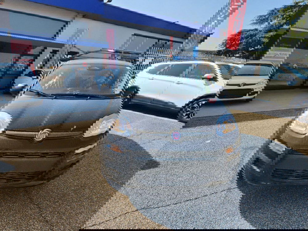 Fiat Panda nuova a Milano (3)
