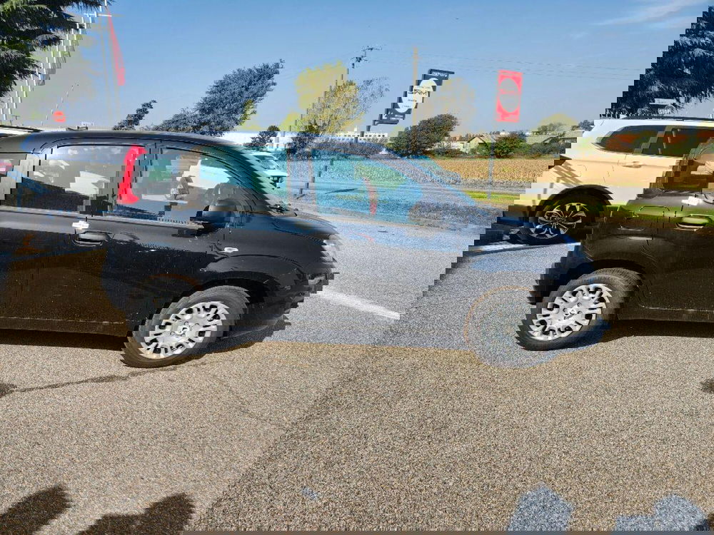 Fiat Panda nuova a Milano (5)