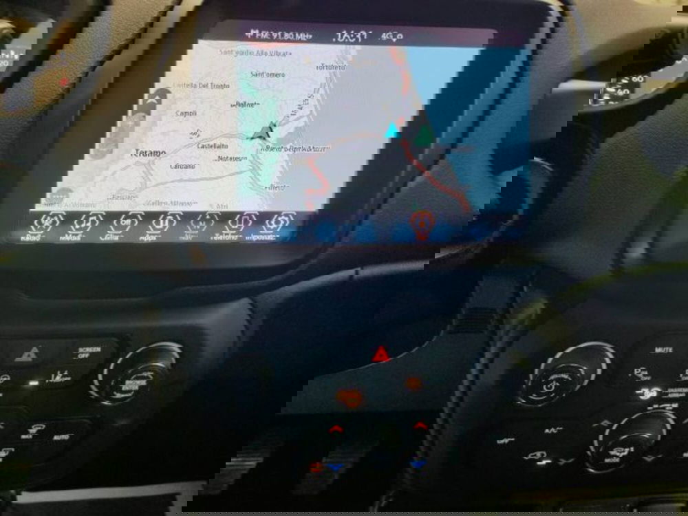 Jeep Renegade usata a Teramo (11)