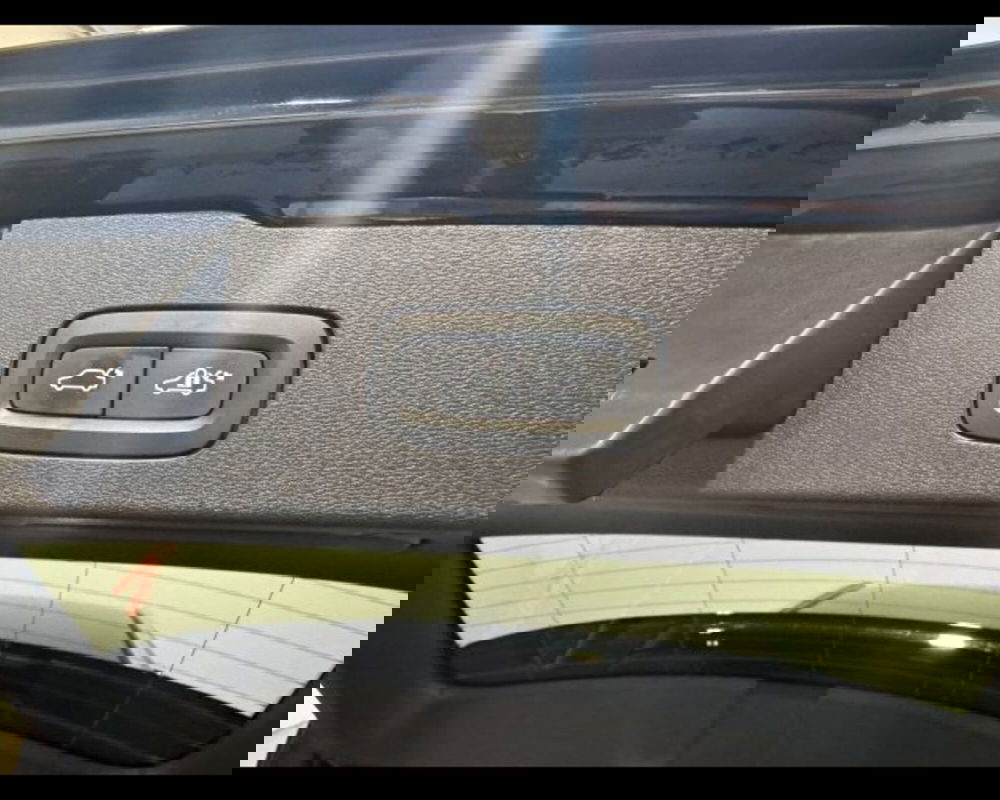 Volvo V60 Cross Country usata a Treviso (7)