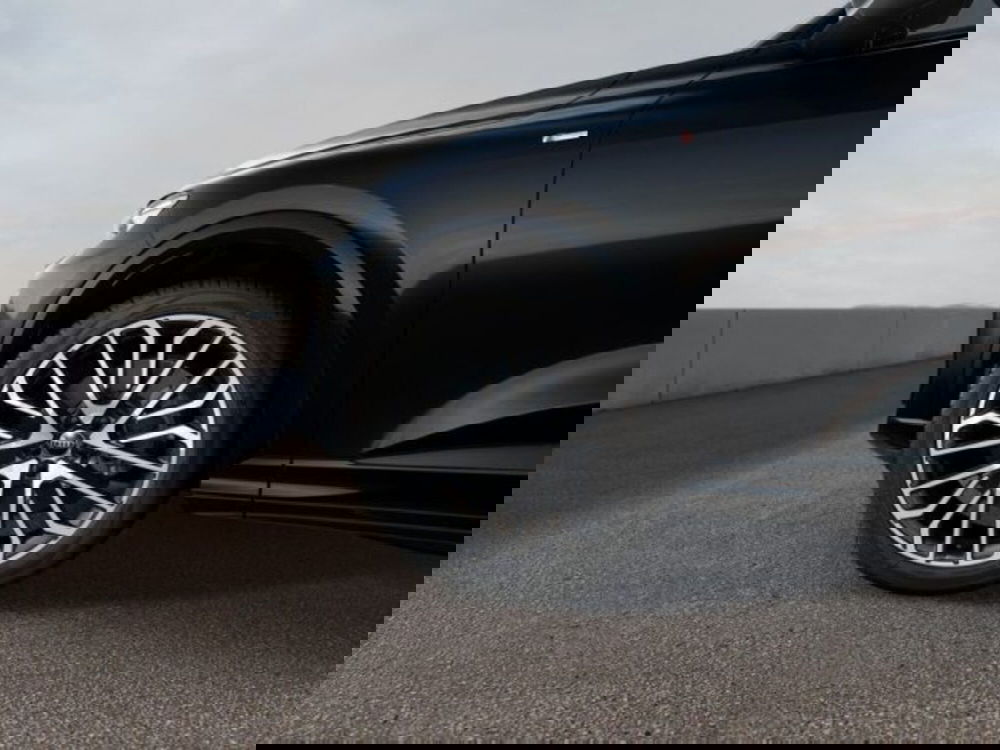 Audi Q5 Sportback nuova a Treviso (7)