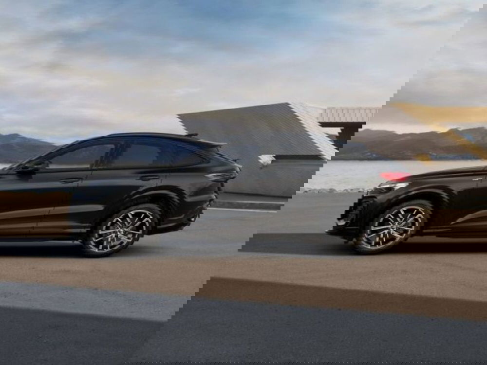 Audi Q3 Sportback nuova a Treviso (2)