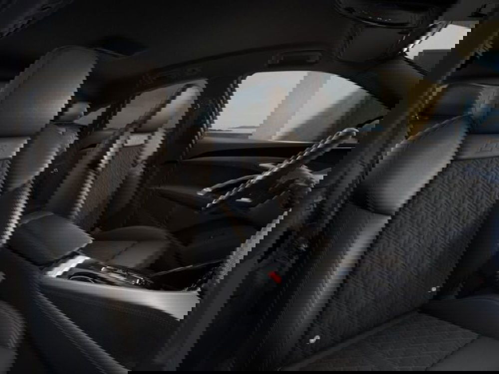 Audi Q3 Sportback nuova a Treviso (9)