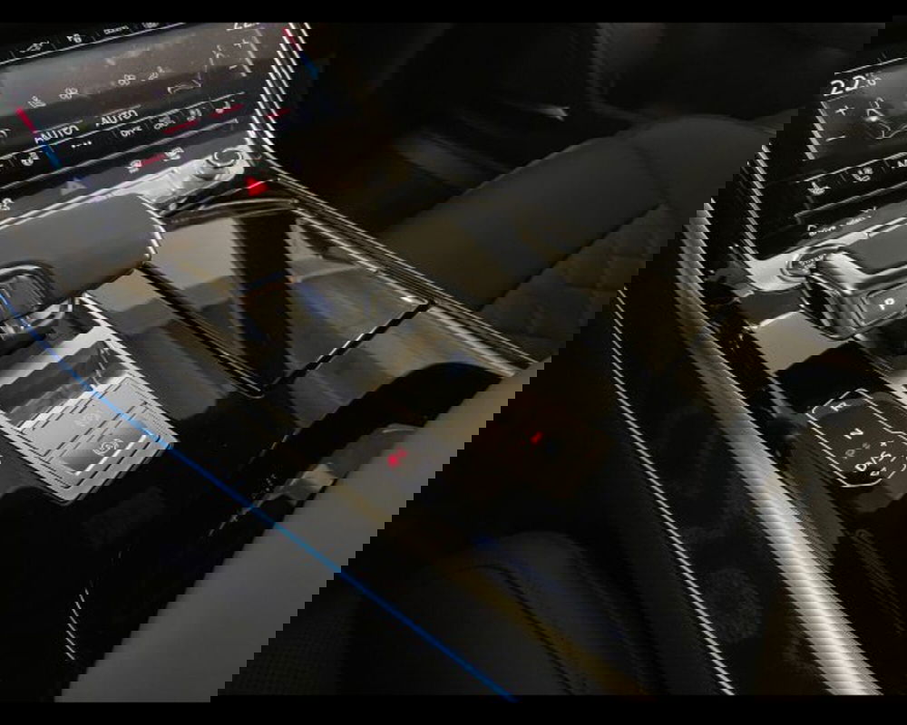 Audi A8 nuova a Treviso (10)