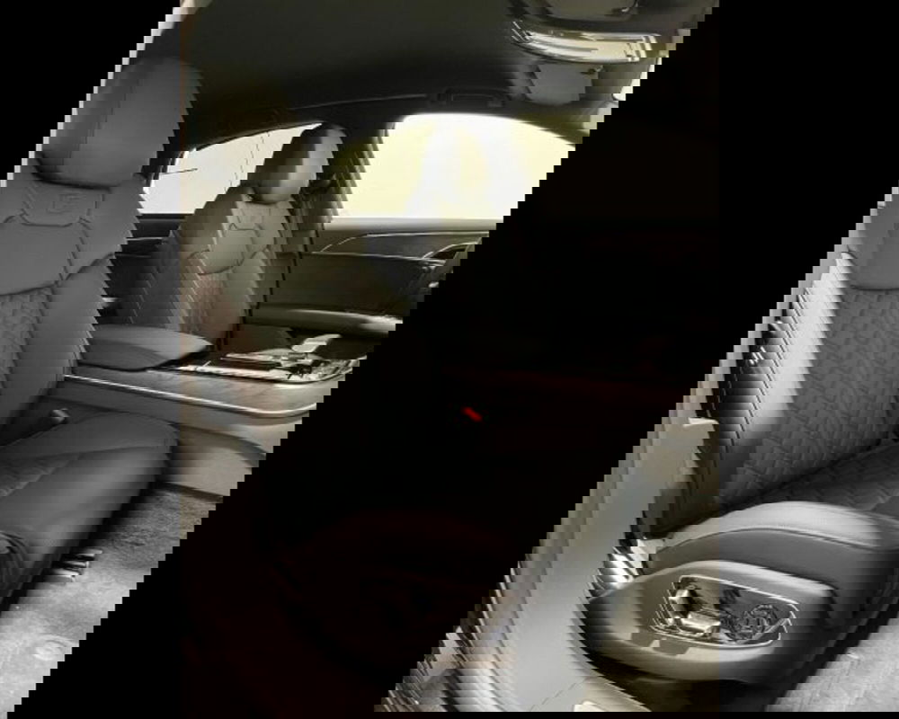 Audi A8 nuova a Treviso (13)