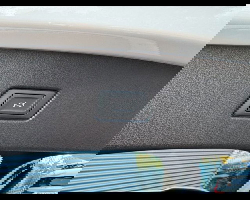 Audi Q5 Sportback nuova a Treviso (10)