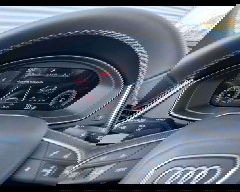 Audi Q5 Sportback nuova a Treviso (6)