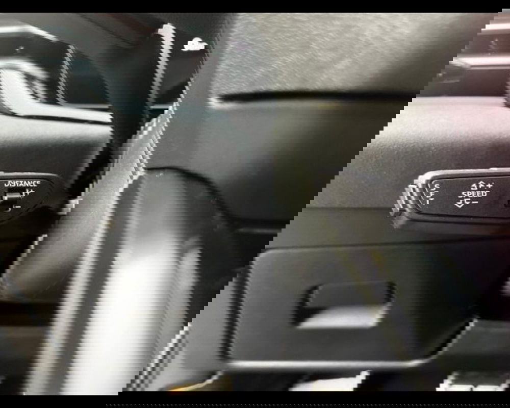 Audi A4 Avant nuova a Treviso (8)