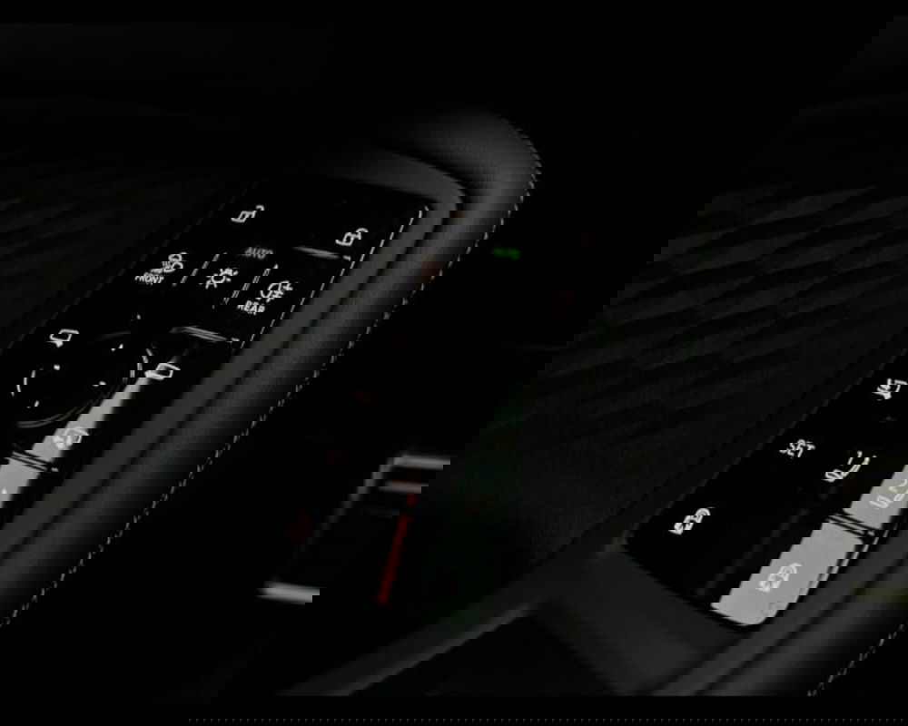 Audi A4 Avant nuova a Treviso (9)