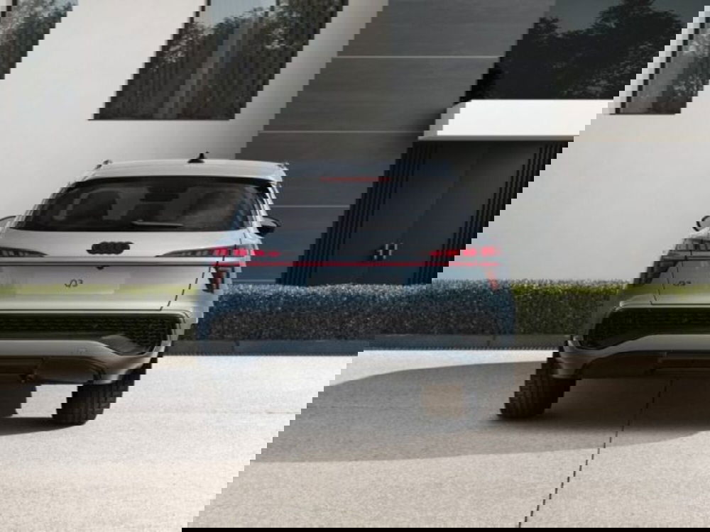 Audi Q3 Sportback nuova a Treviso (5)