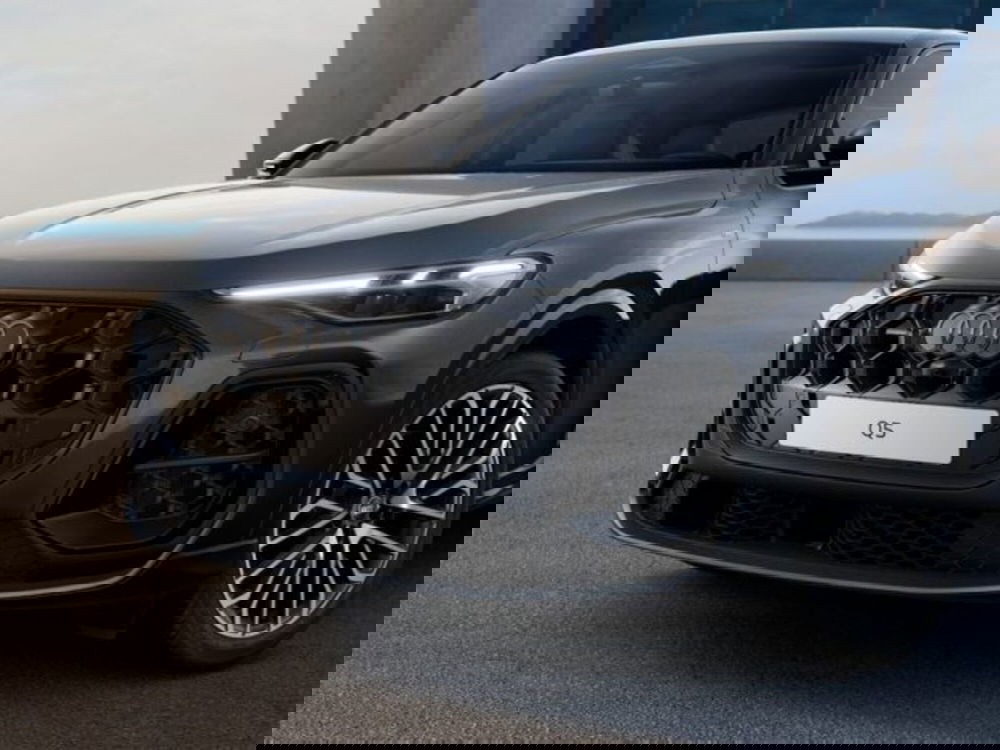 Audi Q3 Sportback nuova a Treviso (6)