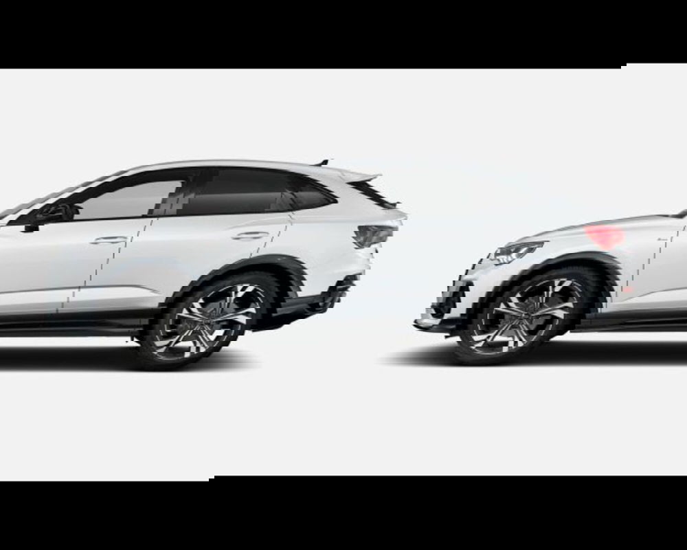 Audi Q3 Sportback nuova a Treviso (2)