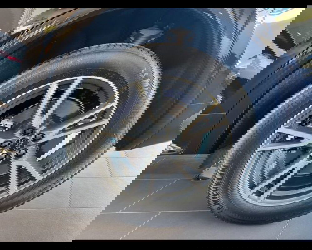 Audi Q5 Sportback nuova a Treviso (10)