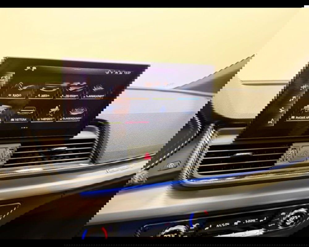 Audi Q5 Sportback nuova a Treviso (6)