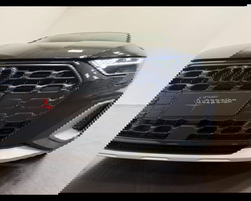 Audi A3 allstreet nuova a Treviso (10)