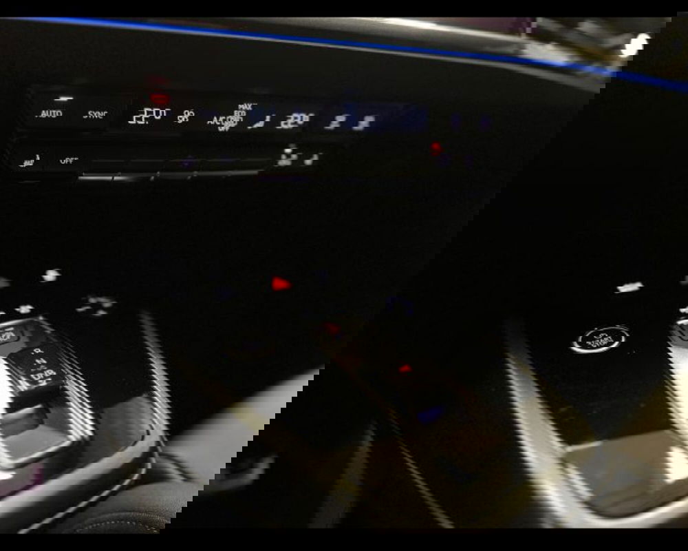 Audi Q4 usata a Treviso (8)