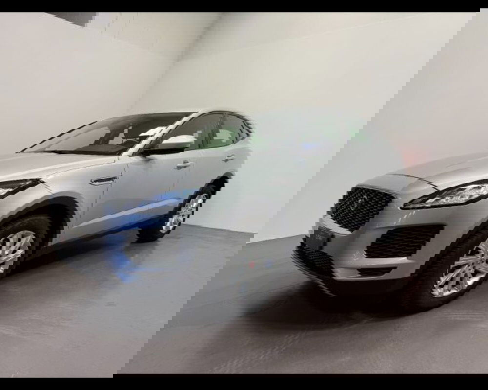 Jaguar E-Pace usata a Treviso (2)