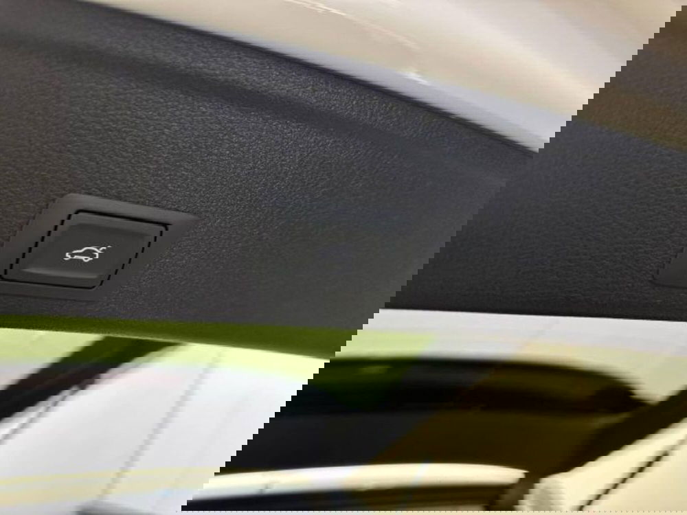 Audi A4 Avant nuova a Treviso (9)