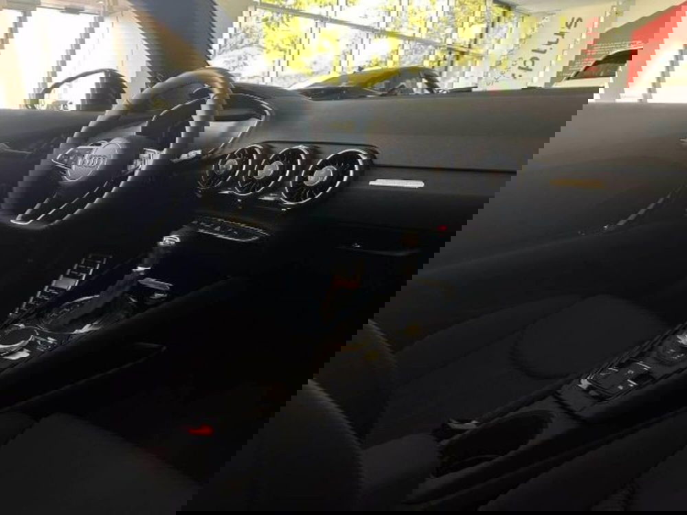 Audi TT Cabrio nuova a Treviso (4)
