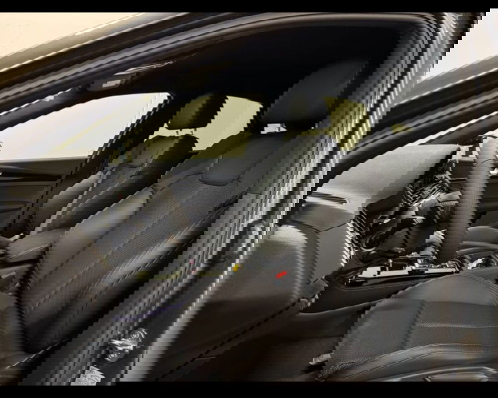 Audi Q5 Sportback nuova a Treviso (9)