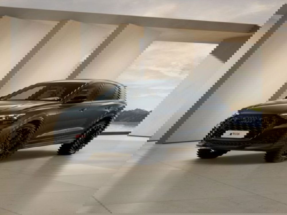 Audi RS Q8 nuova a Treviso