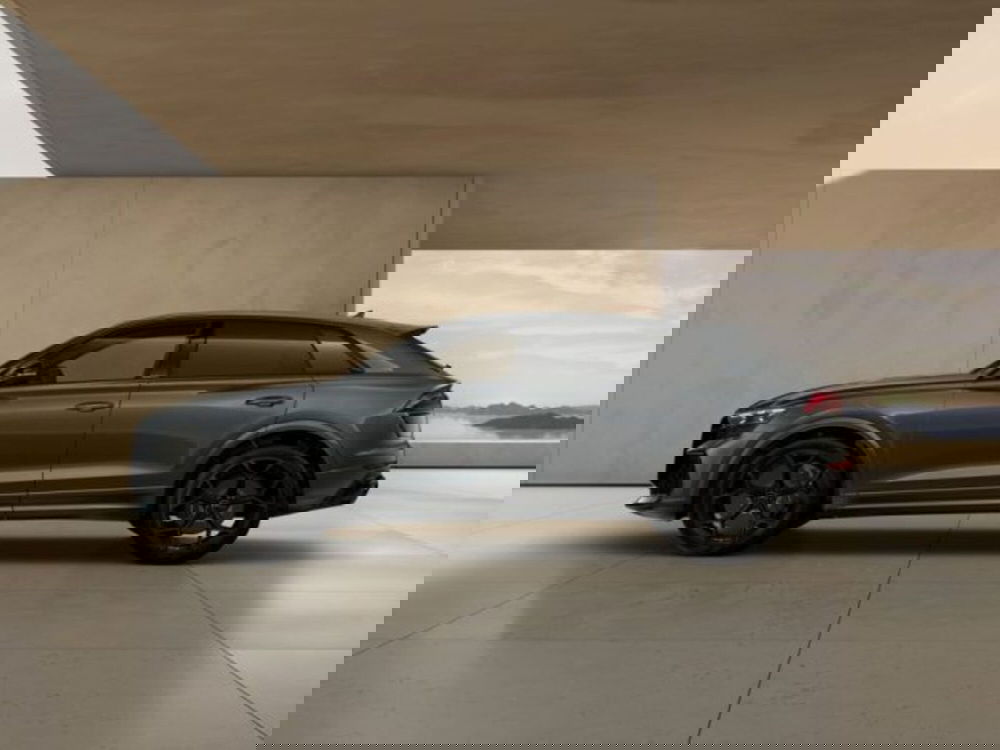 Audi RS Q8 nuova a Treviso (2)