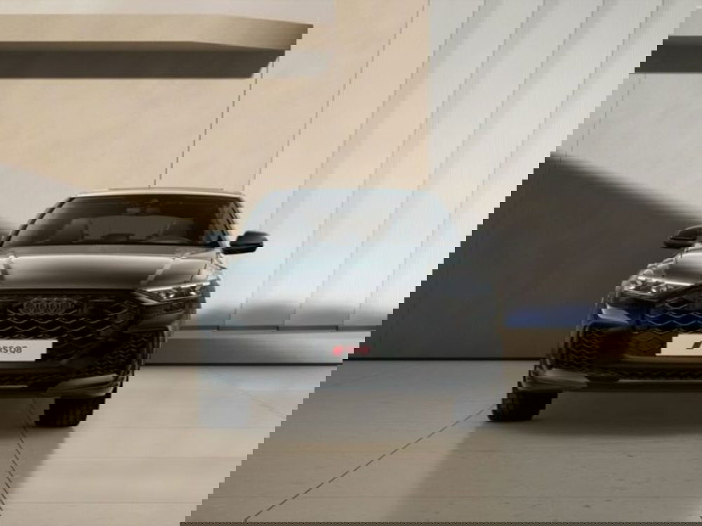 Audi RS Q8 nuova a Treviso (4)