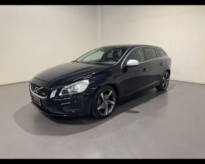 Volvo V60 D4 Geartronic R-design del 2012 usata a Conegliano